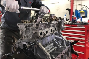 Ремонт двигателя BMW X5 - изображение 0